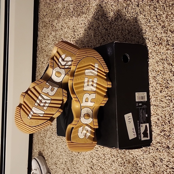 Sorel Kinetic Impact Puffy Zip Boot - Picture 3 of 5